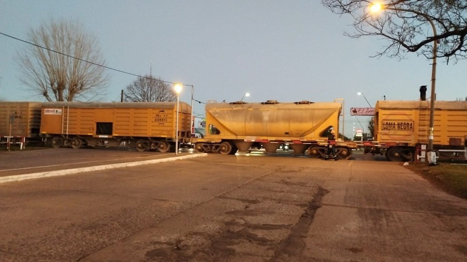 Descarrilaron seis vagones de Ferrosur en Olavarría y otros 20 quedaron con desperfectos