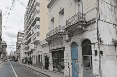 Robo en geriátrico de Rosario: el ladrón ingresó por la ventana y fue detenido a pocas cuadras