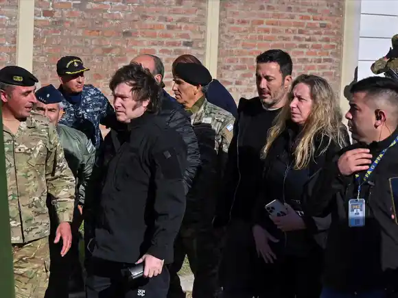 El Gobierno destinará $200 mil millones para asistir a los afectados por el temporal en Bahía Blanca