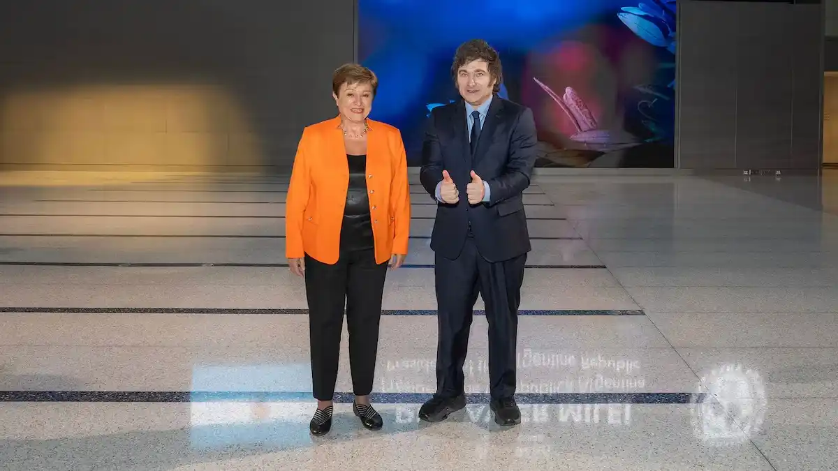 El presidente Javier Milei y la titular del FMI, Kristalina Georgieva