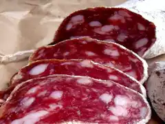 El Ministerio de Agroindustria de la  beneficiará a las pymes de chacinados