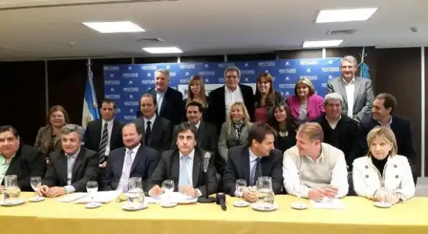 El Frente Renovador presentó su bloque de Diputados provinciales