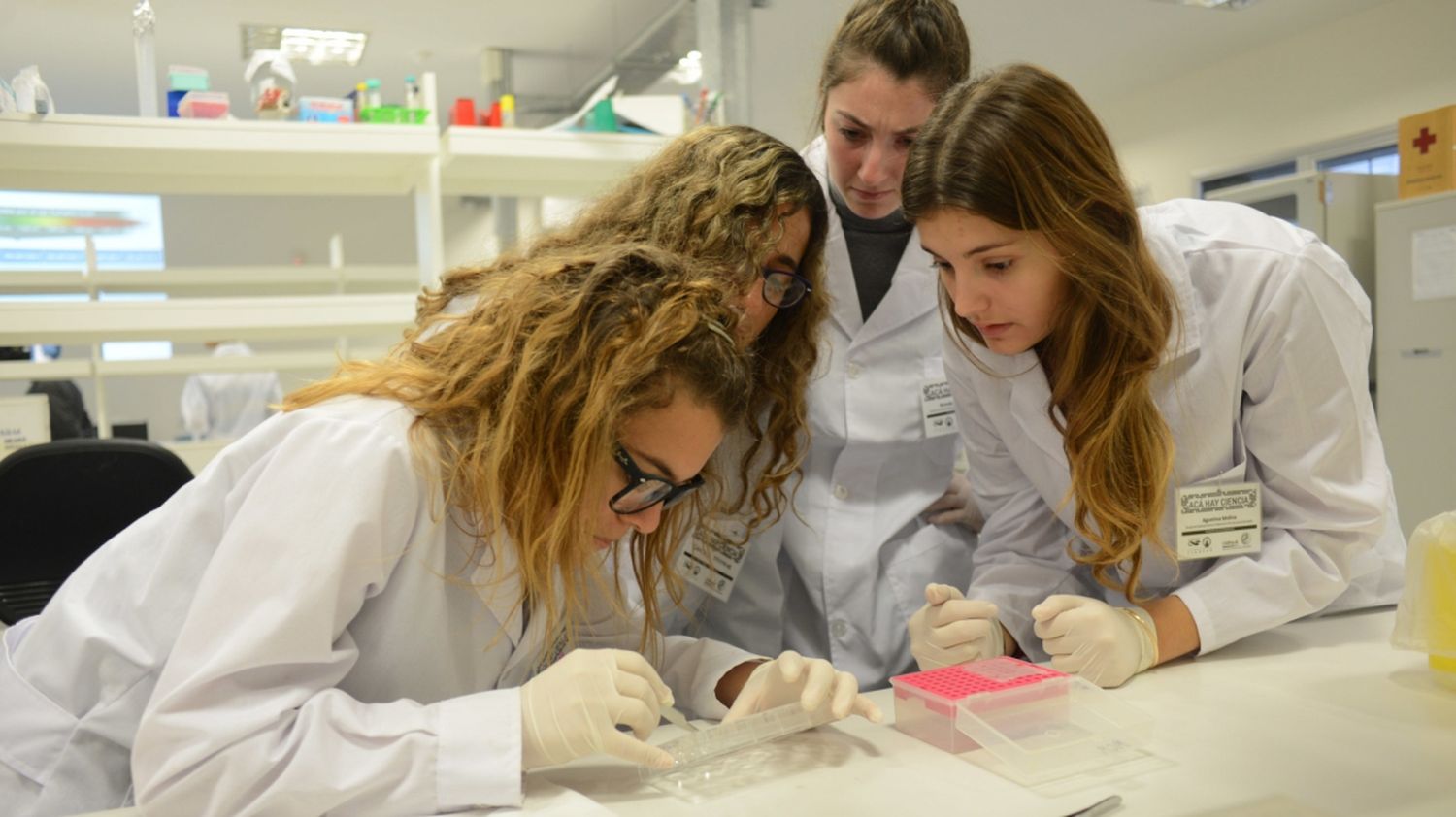 Se realizaron encuentros por el Día de la Mujer y la Niña en la Ciencia