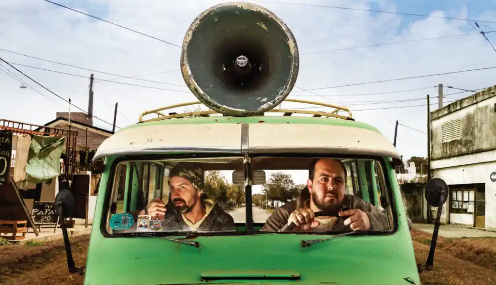 Julián Venegas y José Santucho presentan “Ambulantes” en Venado Tuerto