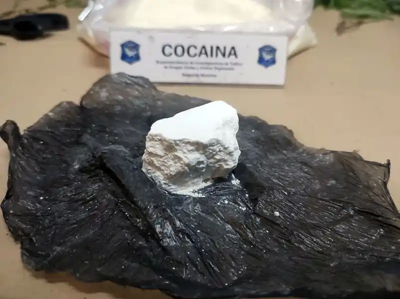 Desarticulan puesto de venta de drogas y hay un detenido