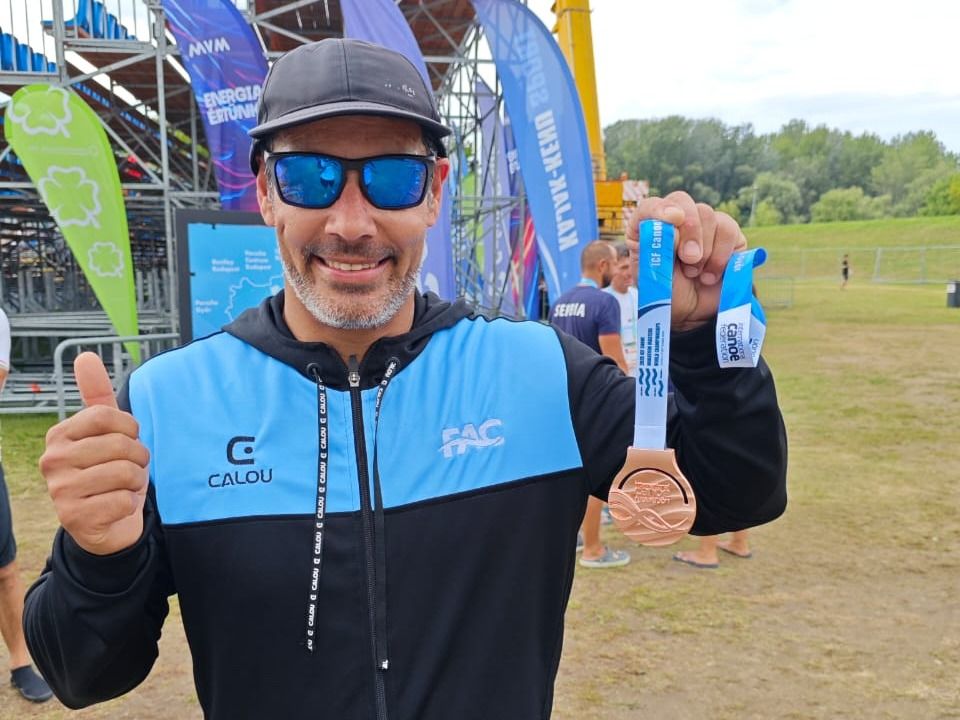 Tito Palacios cosechó una nueva medalla de bronce en el Mundial de Canotaje