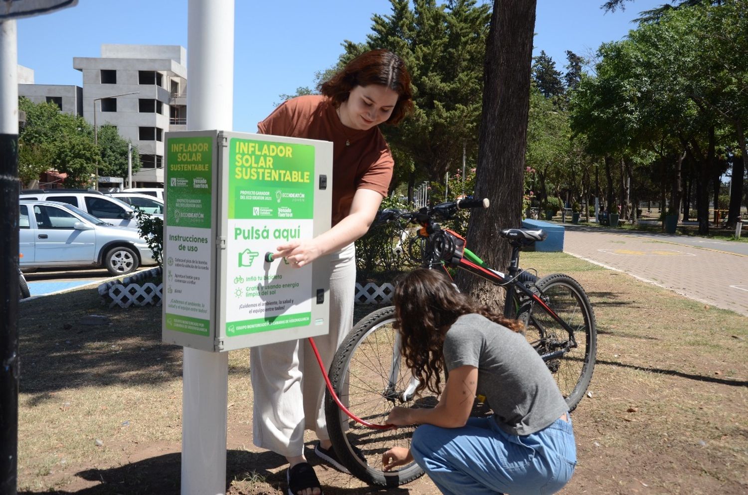 Presentaron el inflador solar sustentable, proyecto ganador del Ecoideatón 2021 