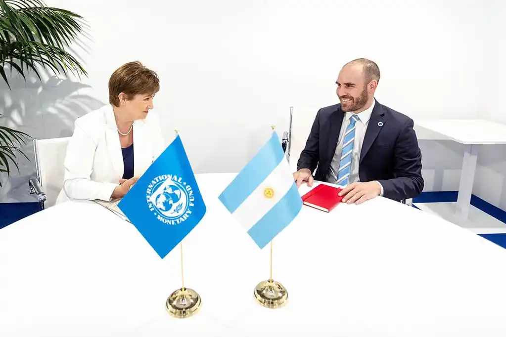 El Directorio del FMI debate el acuerdo técnico con la Argentina