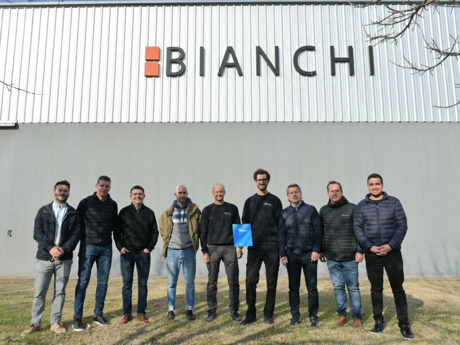Bianchi cueros acuerdo con municipio
