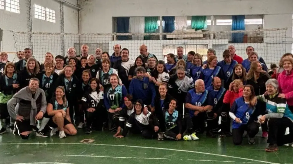 Newcochea se mantiene en actividad y participó del encuentro en Balcarce