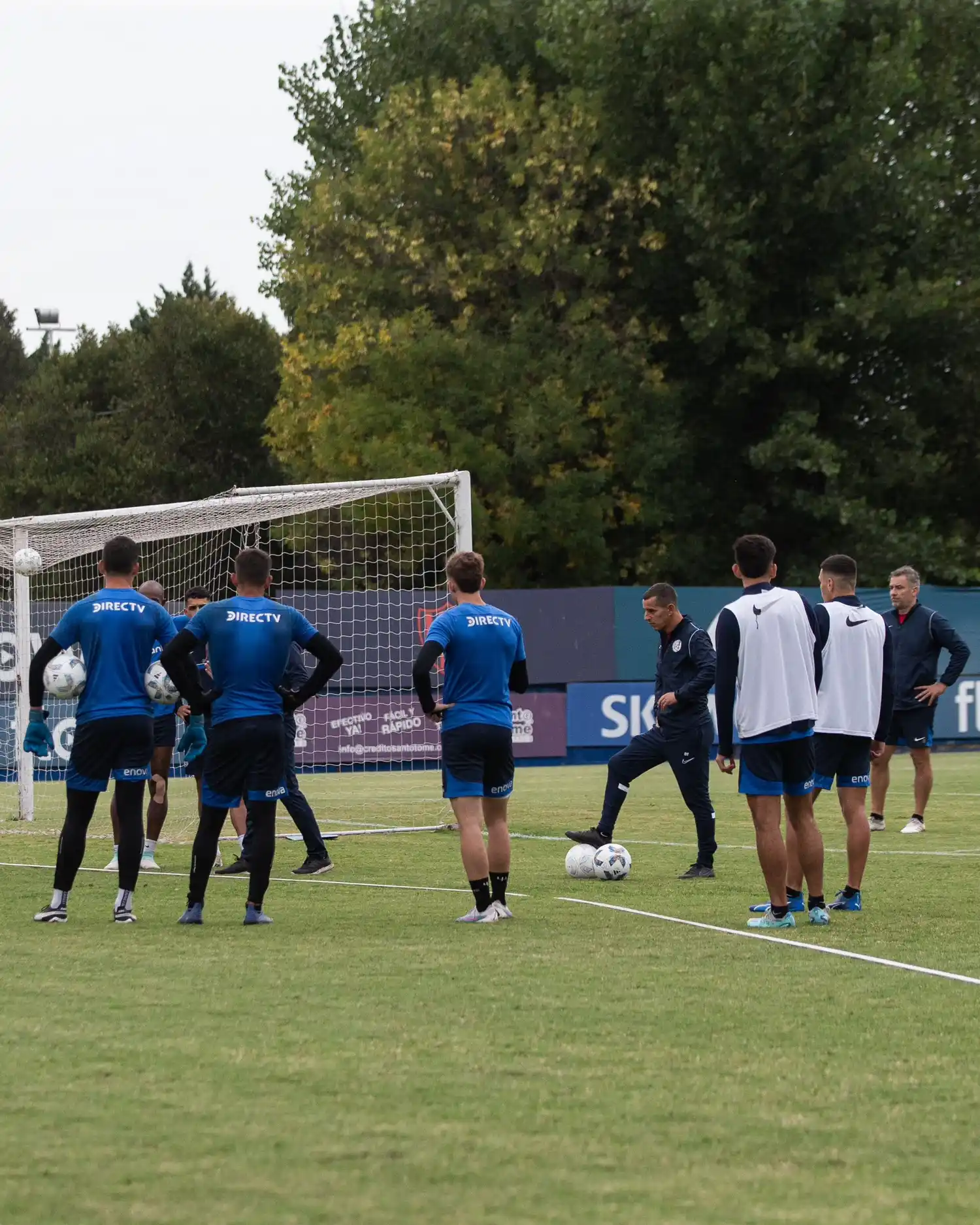 Romagnoli, al frente de una práctica.
