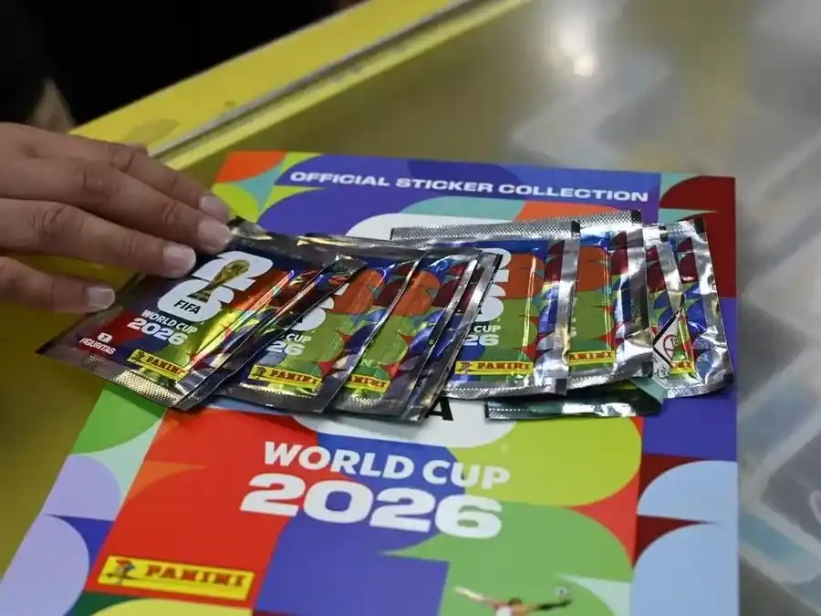 Adolescente de 16 años, quiso comprar figuritas del Mundial por TikTok y perdió $715.000