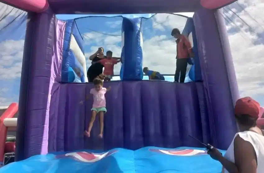 Chicos de comedores, merenderos y APAND disfrutaron de una jornada recreativa en Punta Mogotes