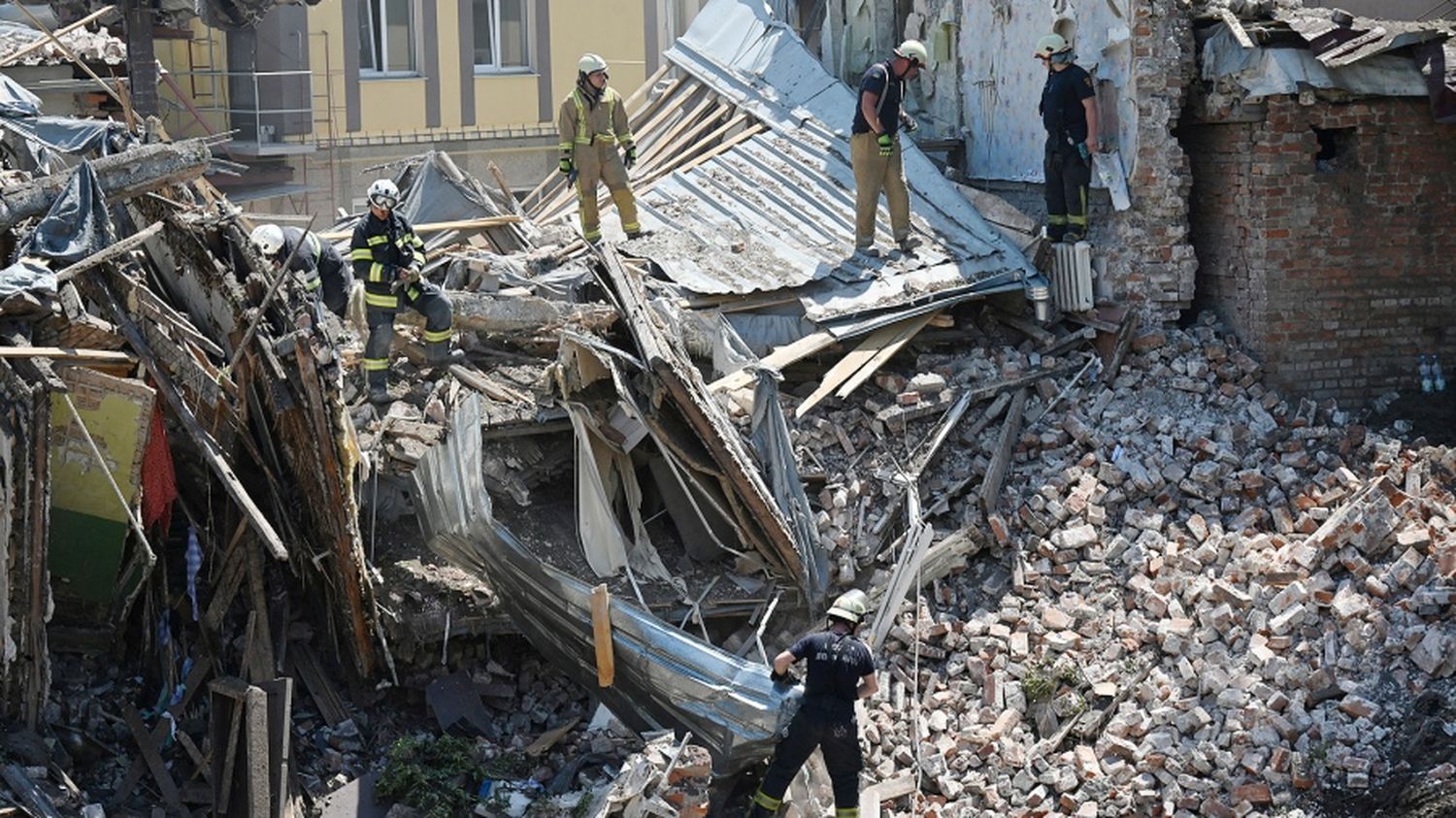 Ucrania denunció nuevos bombardeos.