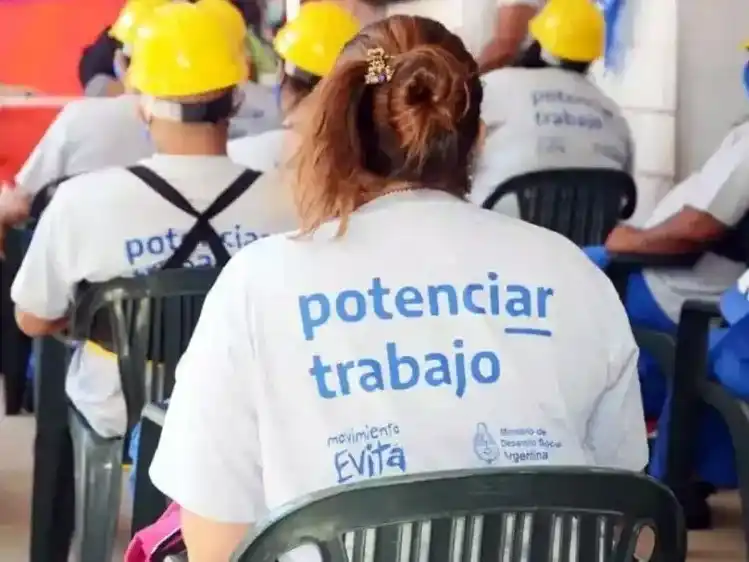 Los planes sociales en la mira.