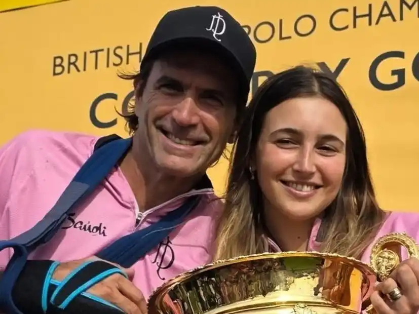 Cambiaso en el podio con su hija Mìa.