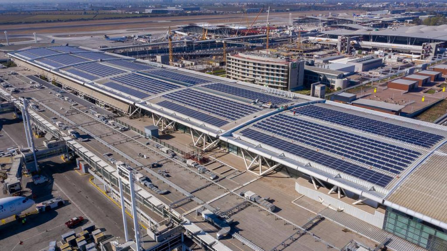 Chile: Santiago airport is set to be the first one in the region to use hydrogen as fuel