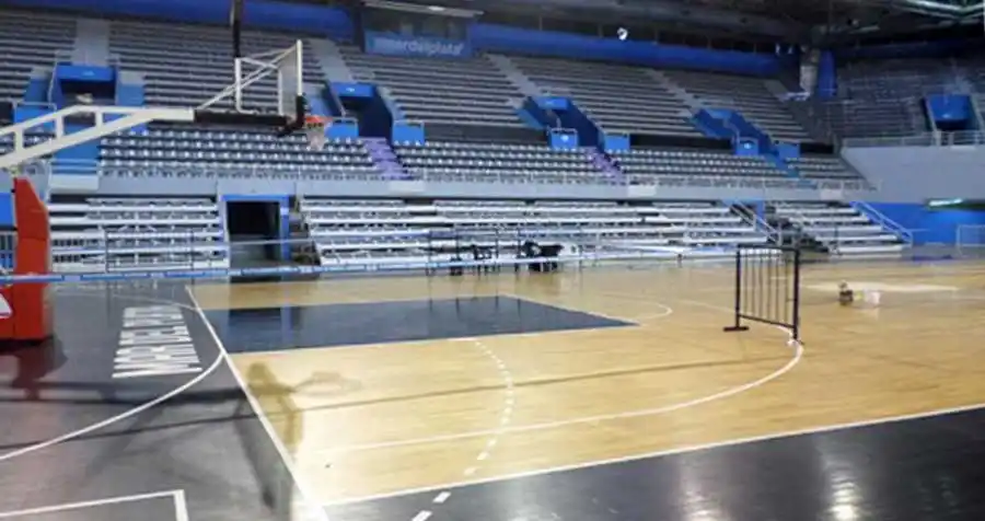 En agosto cambiarán el piso del Polideportivo