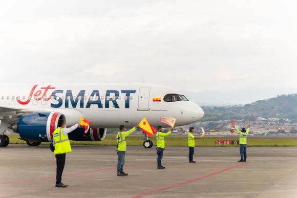 JetSMART amplía operaciones en Colombia con nuevas rutas desde Cali