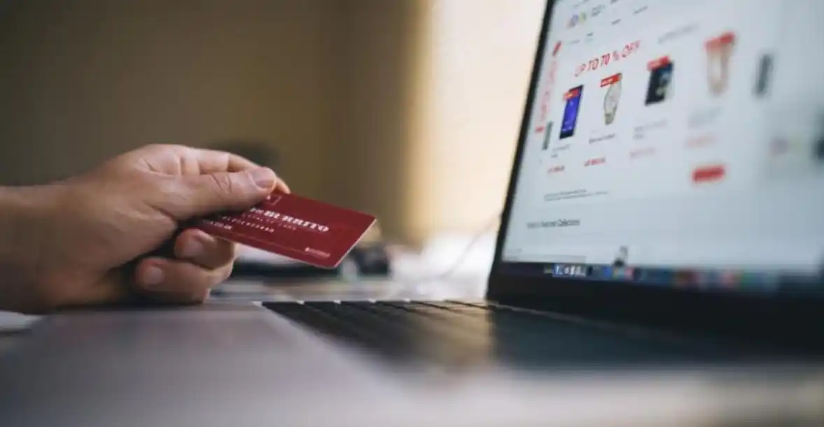 Estafa en Rauch: Denunció que le vaciaron la Cuenta Sueldo y lo descubrió justo antes que le pagaran