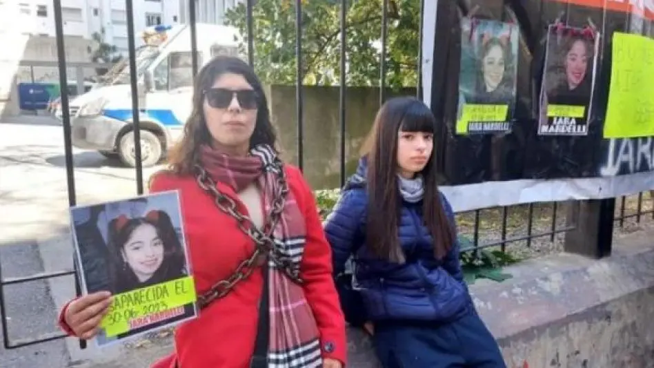 Con el apoyo de la "abuela coraje", denuncian que Iara Nardelli es víctima de una red de trata