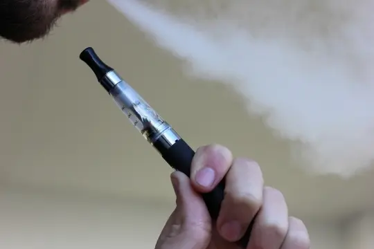 Un internado grave por el uso de cigarrillo electrónico reaviva la preocupación