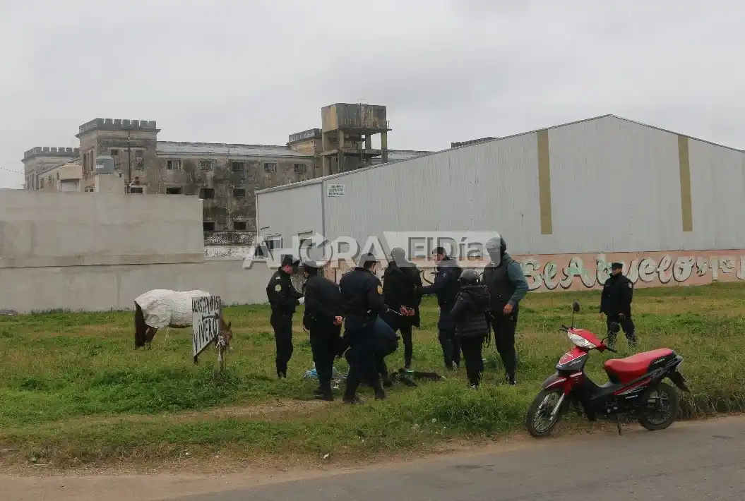 Dictaron prisión preventiva para el hombre que apuñaló 15 veces a su ex mientras dormía