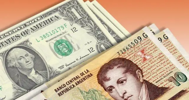 El dólar blue alcanzó los 10,50 pesos