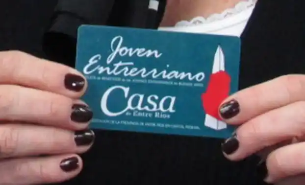 El miércoles entregan más de 700 tarjetas a jóvenes de la ciudad