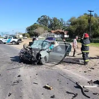 Uno de los vehículos de los necochenses involucrados en la tragedia