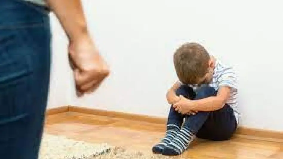 Un adolescente denunció a su madre por maltrato
