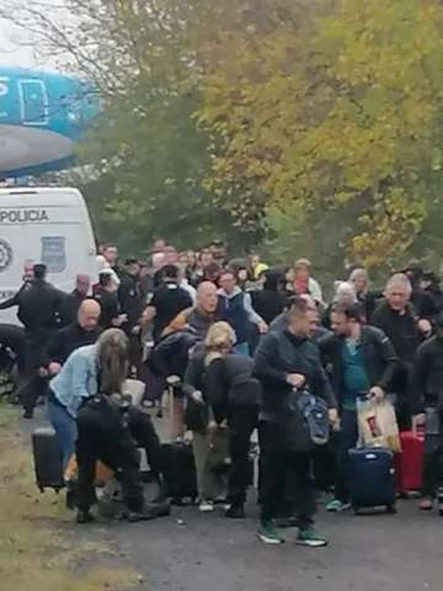 Detuvieron a una azafata de Aerolíneas Argentinas por la amenaza de bomba a un vuelo rumbo a Miami