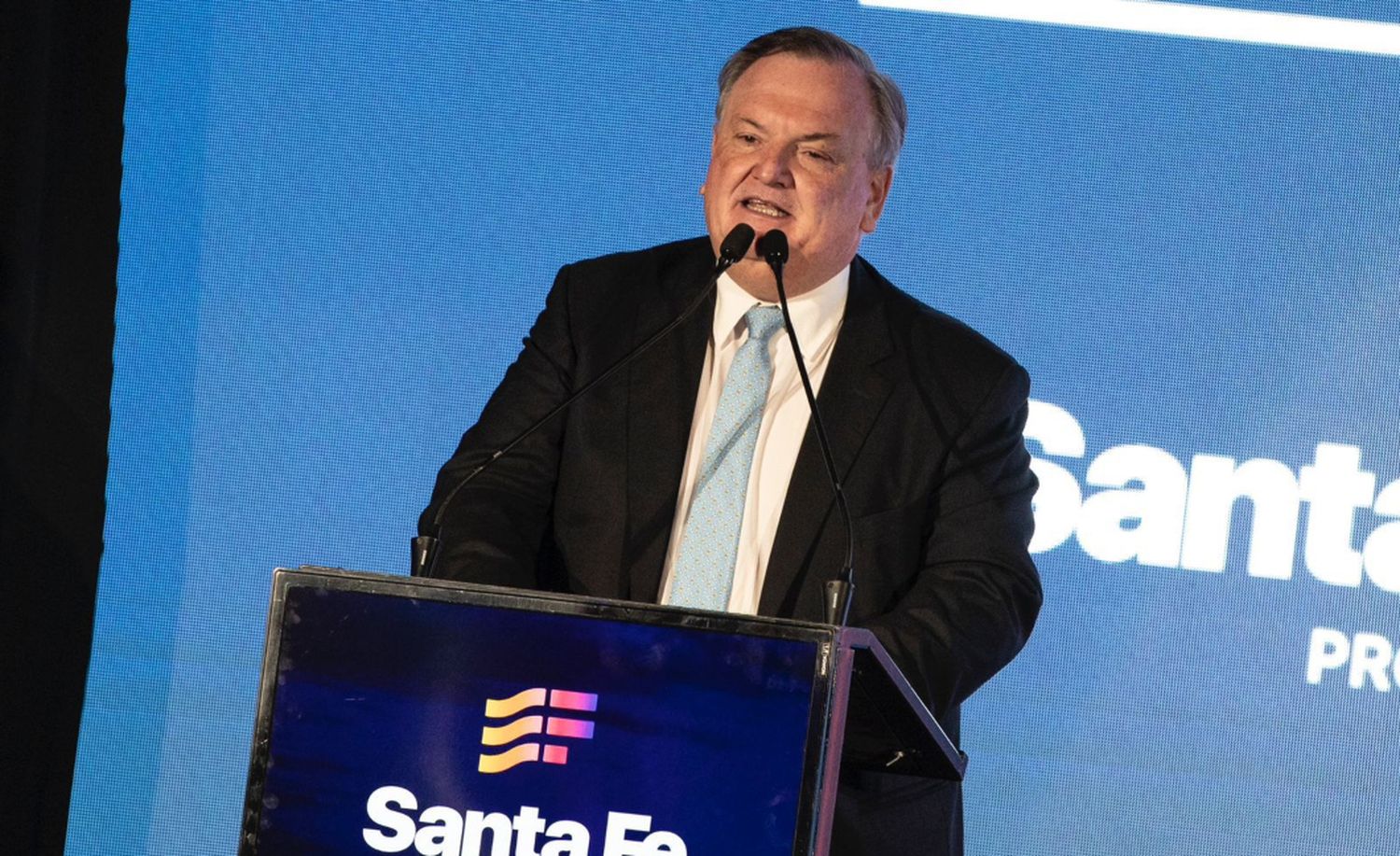 El presidente provisional del Senado celebró la realización del Santa Fe Business Forum en Rosario