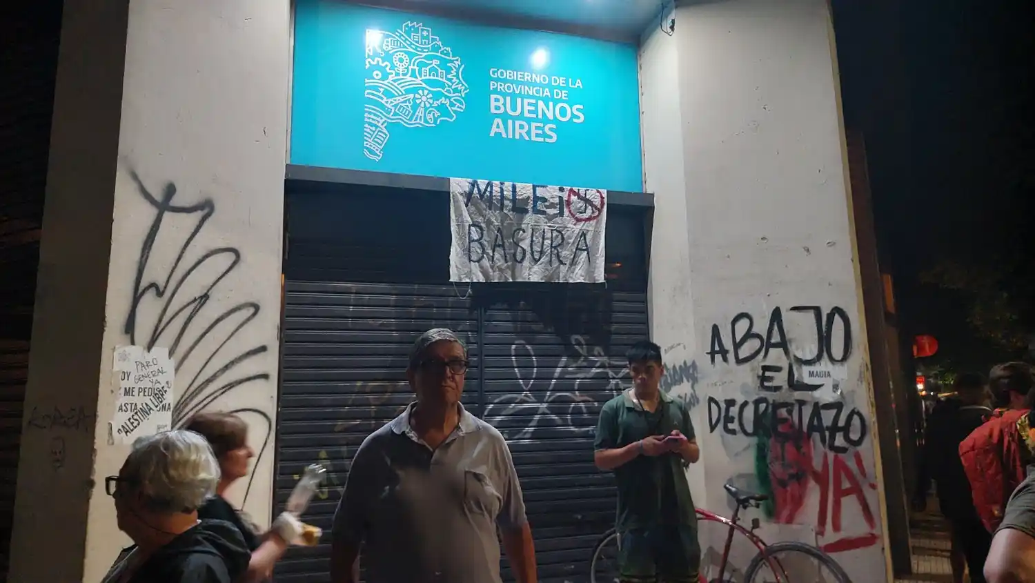 La sucursal de Banco Provincia en la esquina de 7 y 50.