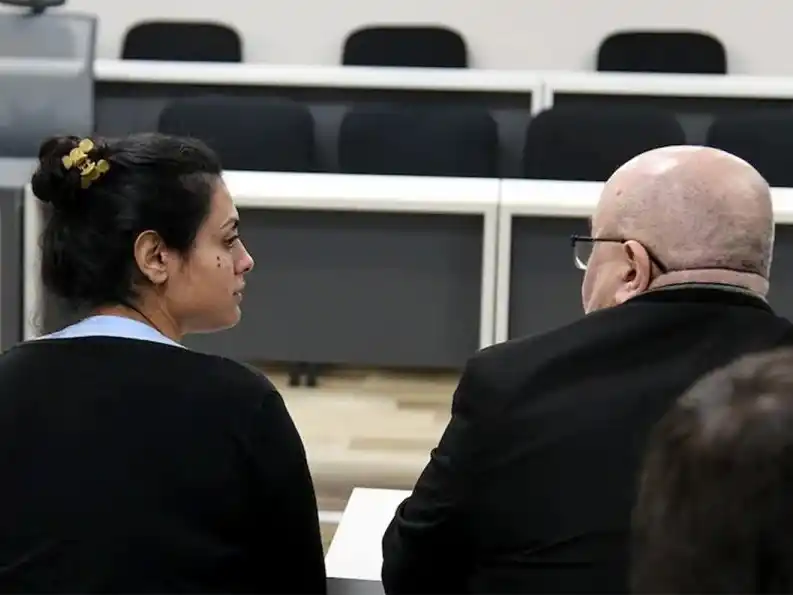 Enfermera acusada de muerte de bebés insiste en su inocencia: “Sé que no hice nada”