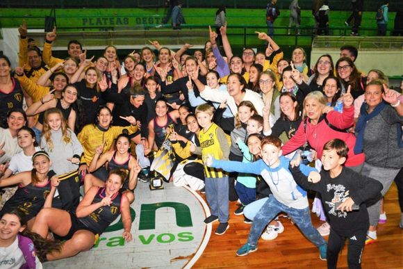 Libertad de Sunchales se quedó con el Súper 4