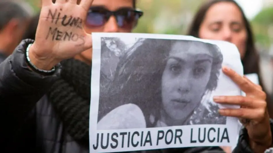 "A nosotros nadie nos acompaña, estamos solos, perdimos lo mas sagrado de nuestras vidas y luchamos por eso"