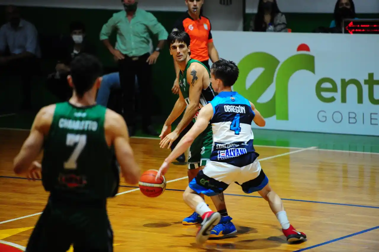 Casi sin margen de error, Racing busca un triunfo en su visita a Ferro de Concordia
