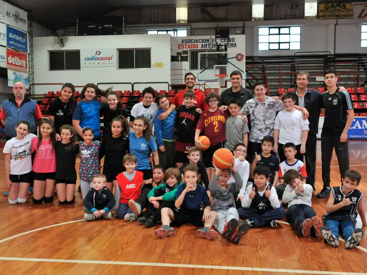 El Ceibo, de celebración y en etapa de cambios