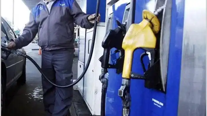 Es el tercer aumento en  30 días de YPF