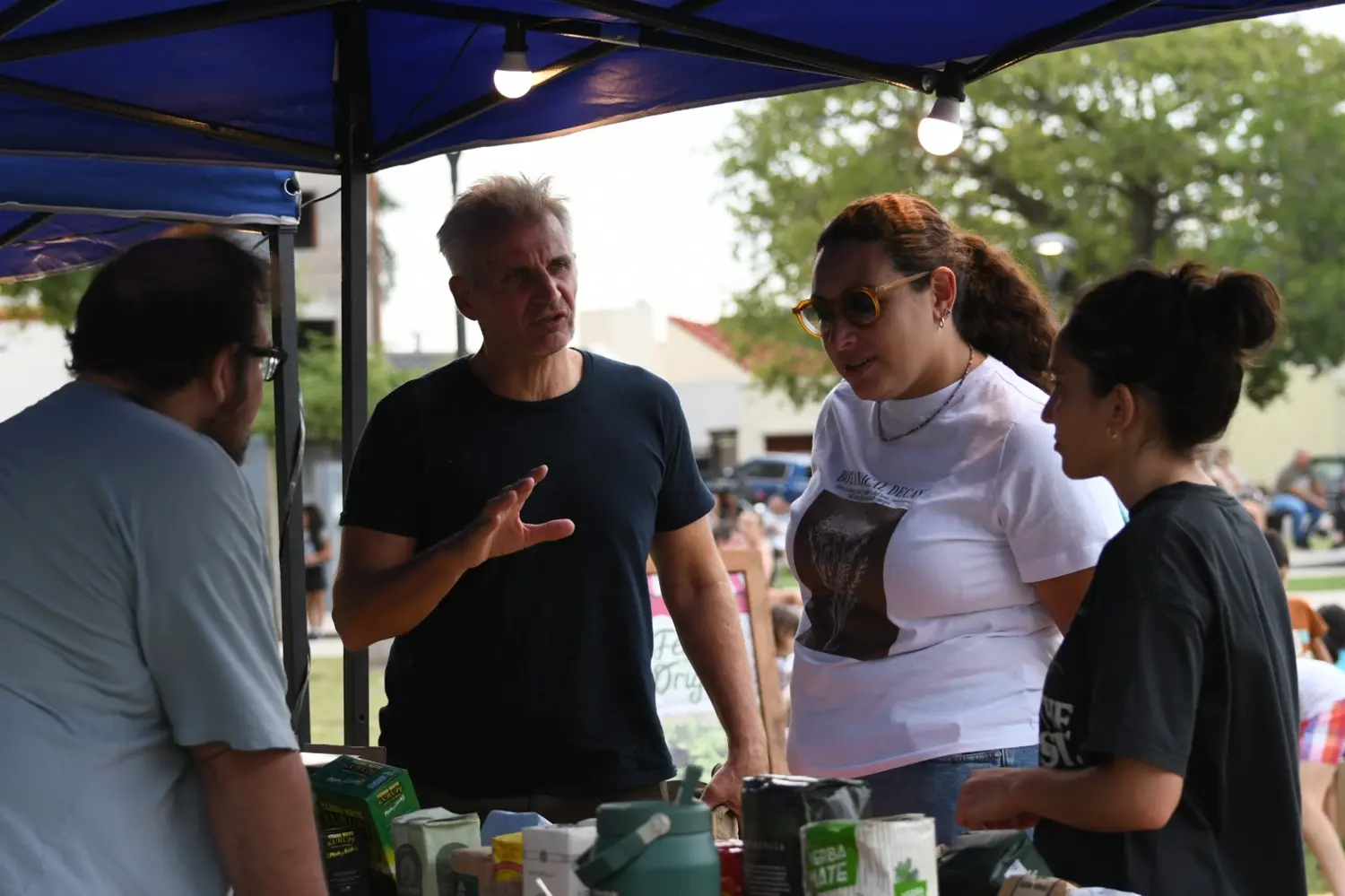 Reconocimiento a quienes impulsan el desarrollo local