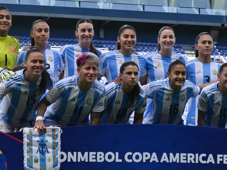 Argentina recibe a las 20 a Perú. Foto: @Argentina