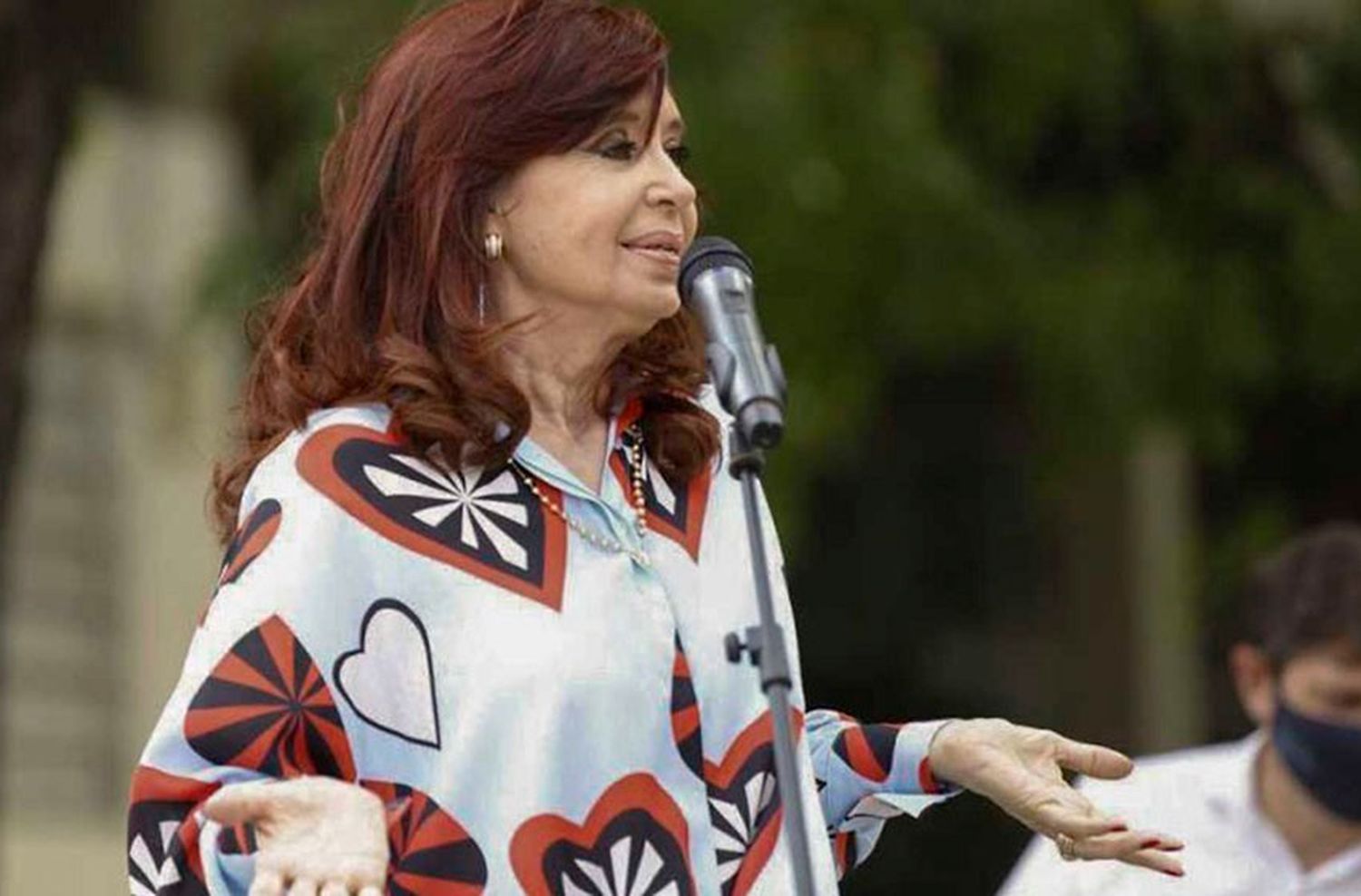 Hotesur: sobreseyeron a la vicepresidenta Cristina Fernández y a sus hijos