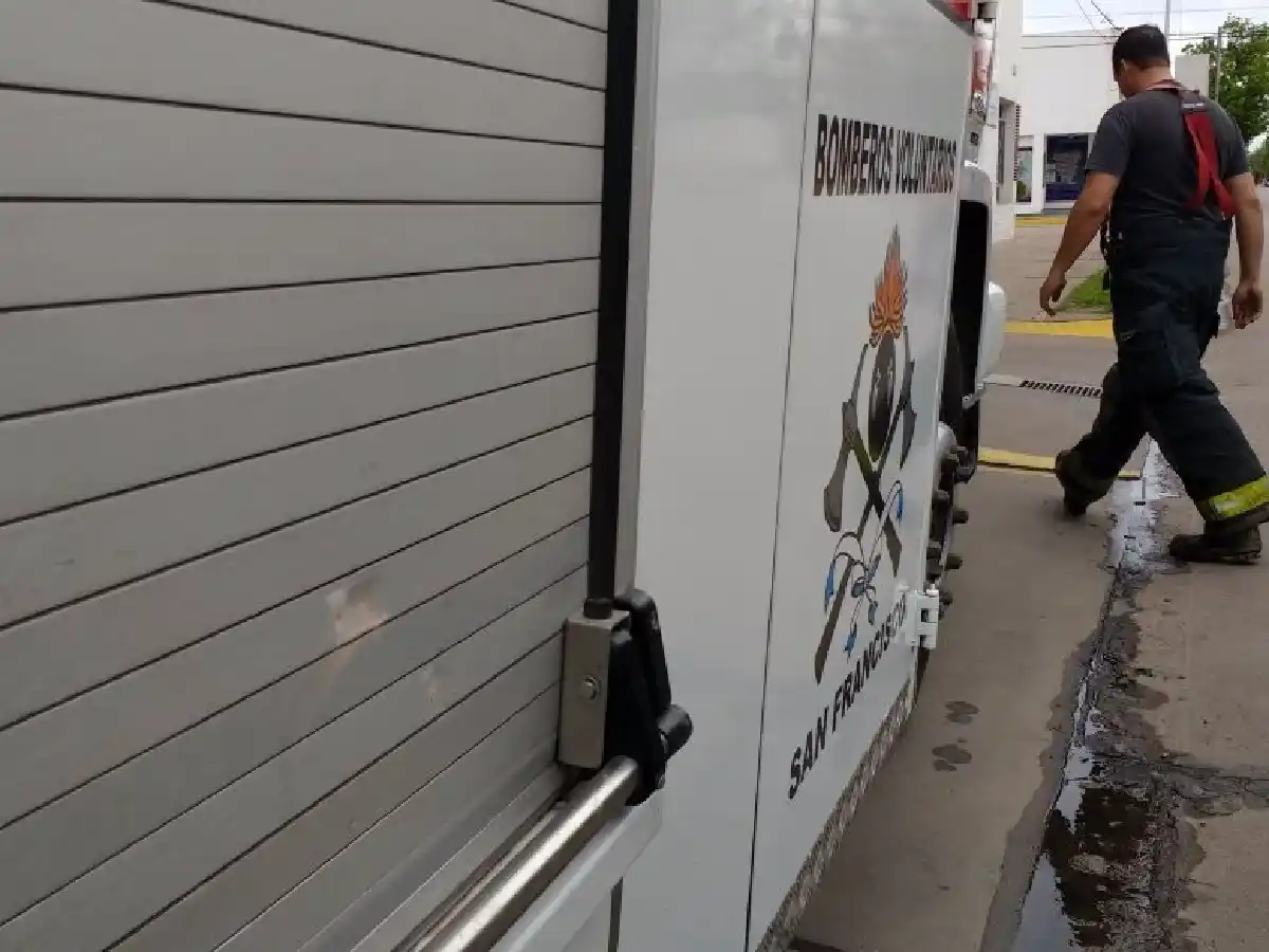 Atacaron a bomberos y periodistas en Frontera: así fueron los hechos 