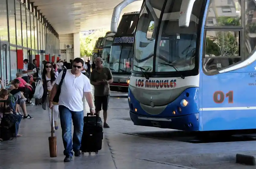 Fuerte crisis: «El transporte de larga distancia cayó un 80 por ciento con respecto al año pasado»