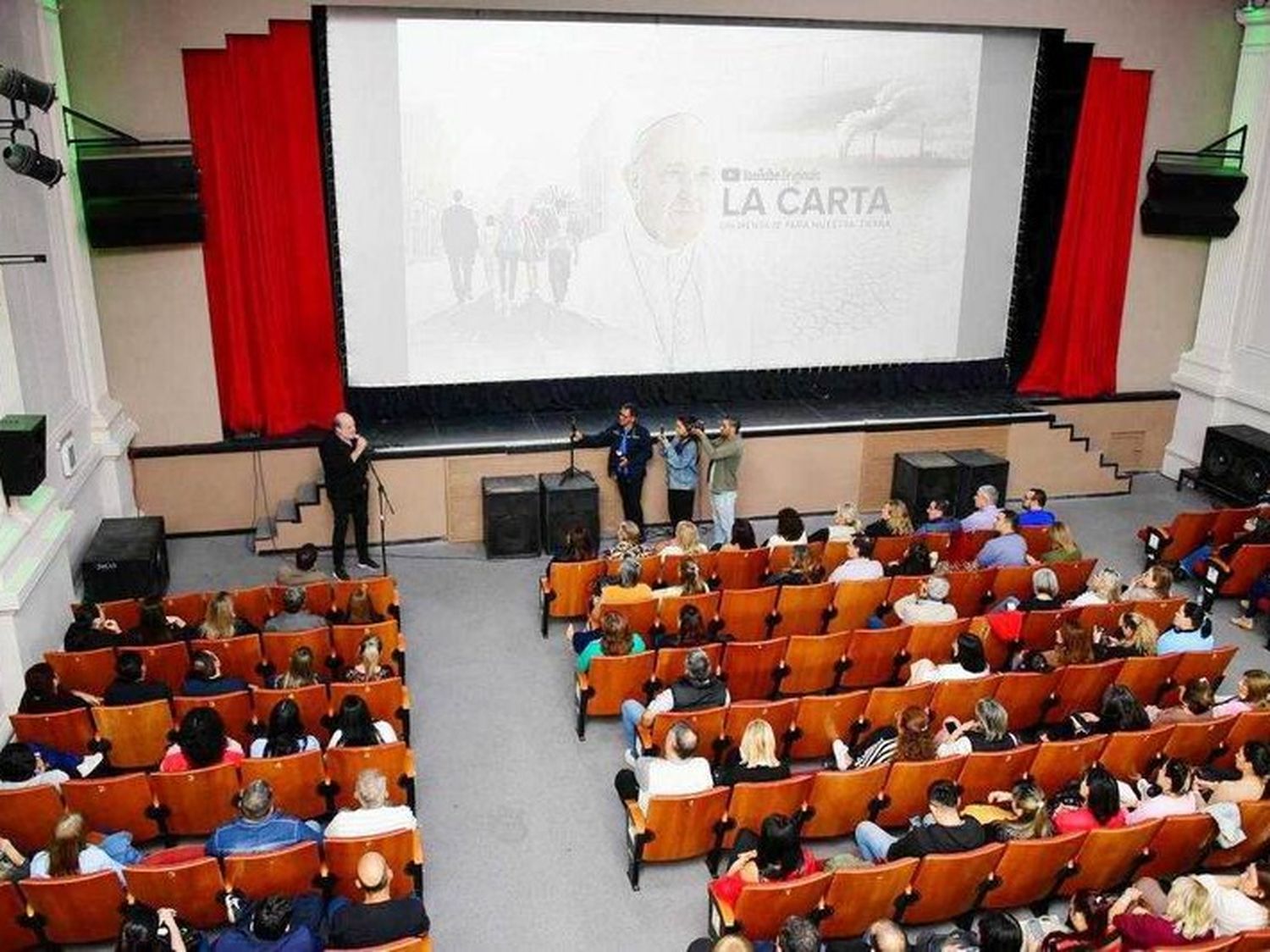 En el cine Italia proyectaron documental sobre
la Encíclica Laudato Si’ del Papa Francisco
