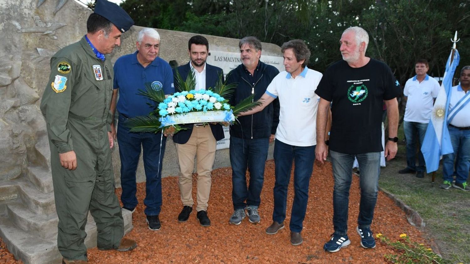 Avellaneda honró a los veteranos y caídos en la guerra de Malvinas 