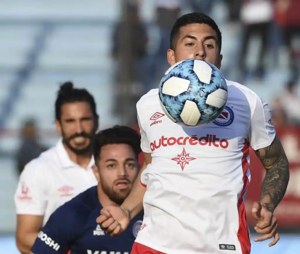 Lanús avanzó a cuartos