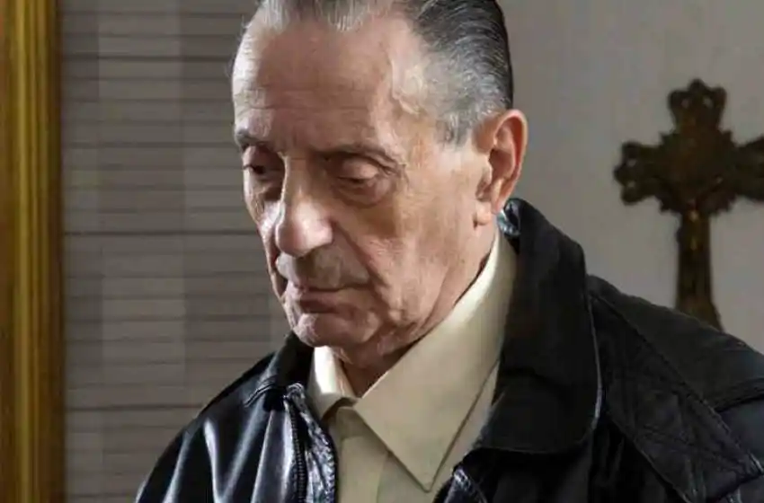 Tristán se atrincheró en su casa con un arma y amenazó a su hijo