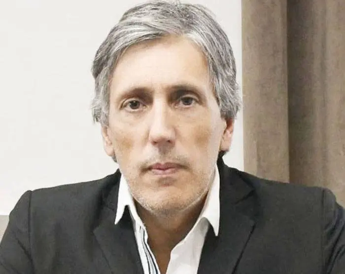 Cr. Alvaro Sierra, especialista en finanzas